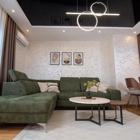 Hemingway Lux Apartment Arandjelovac Ngoại thất bức ảnh