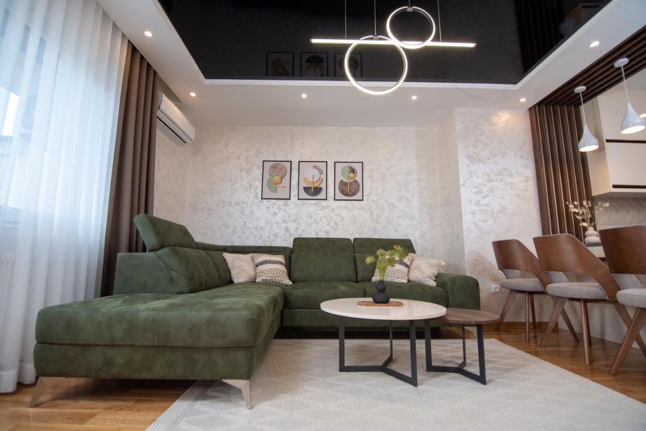 Hemingway Lux Apartment Arandjelovac Ngoại thất bức ảnh