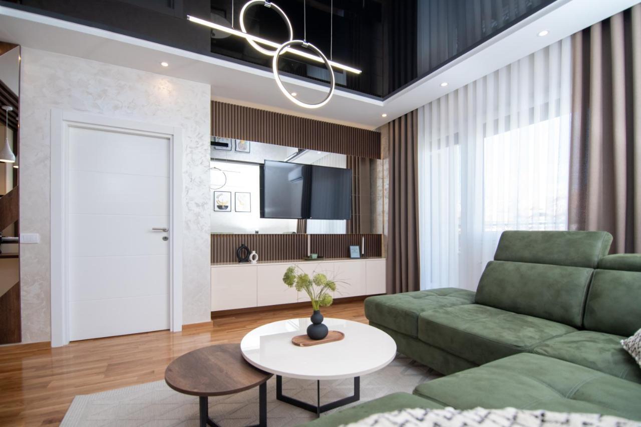 Hemingway Lux Apartment Arandjelovac Ngoại thất bức ảnh